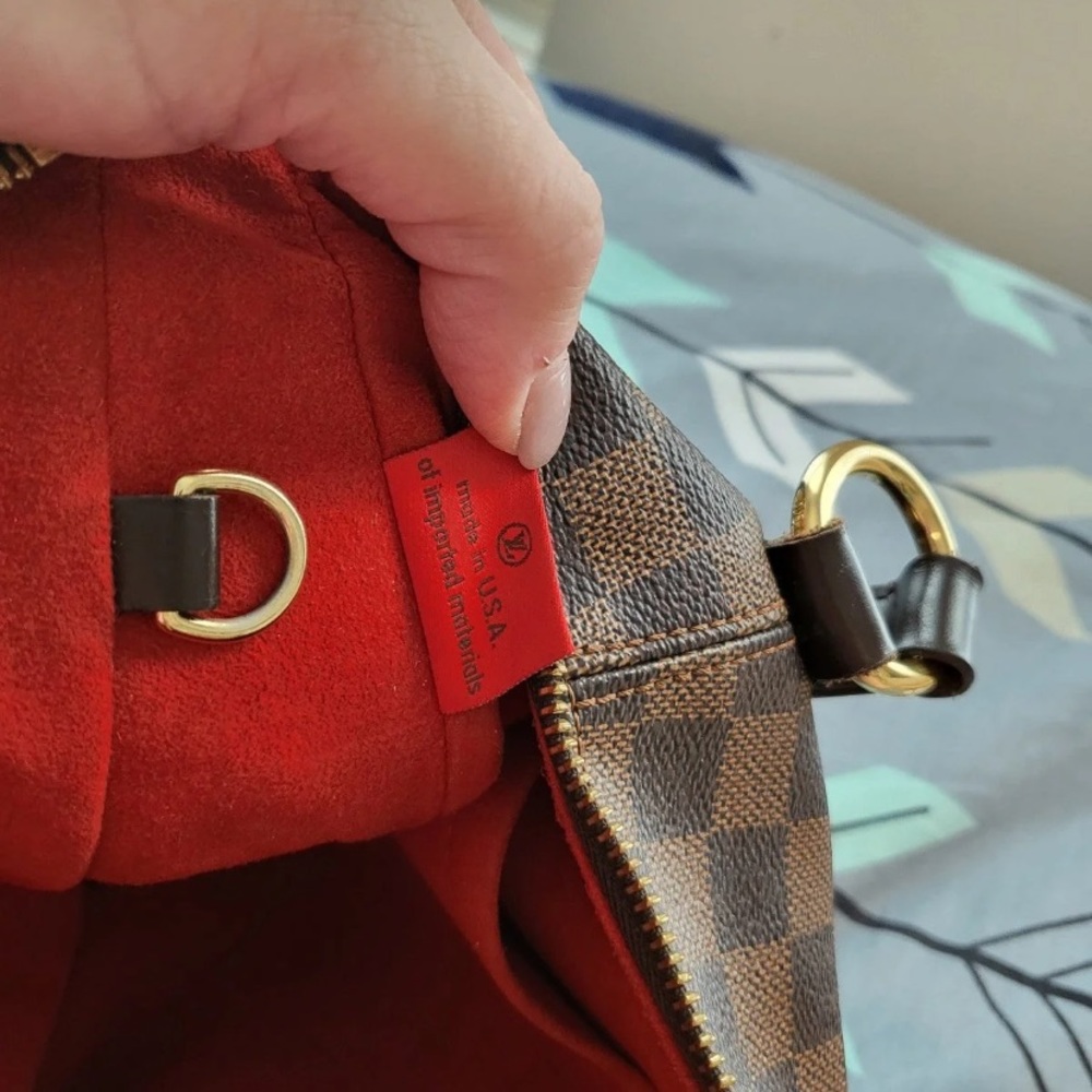 Louis Vuitton Brown Checkered Shoulder Bag - Picture 11 of 16